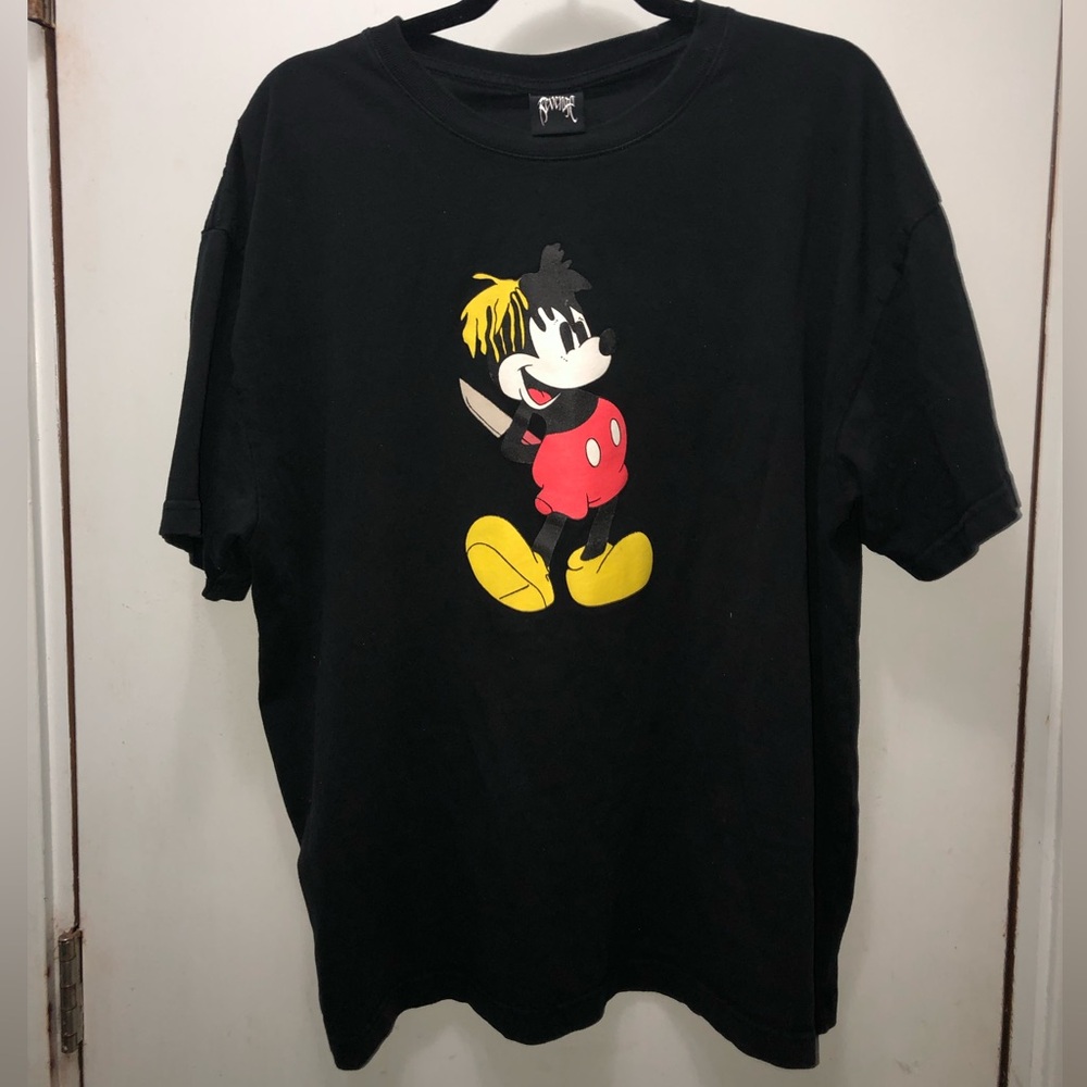 Revenge Don’t Kill Your Friends tee Size XL